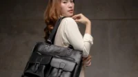 7 Tas Branded Klasik untuk Kerja yang Muat Laptop – Pilihan Tepat Profesional