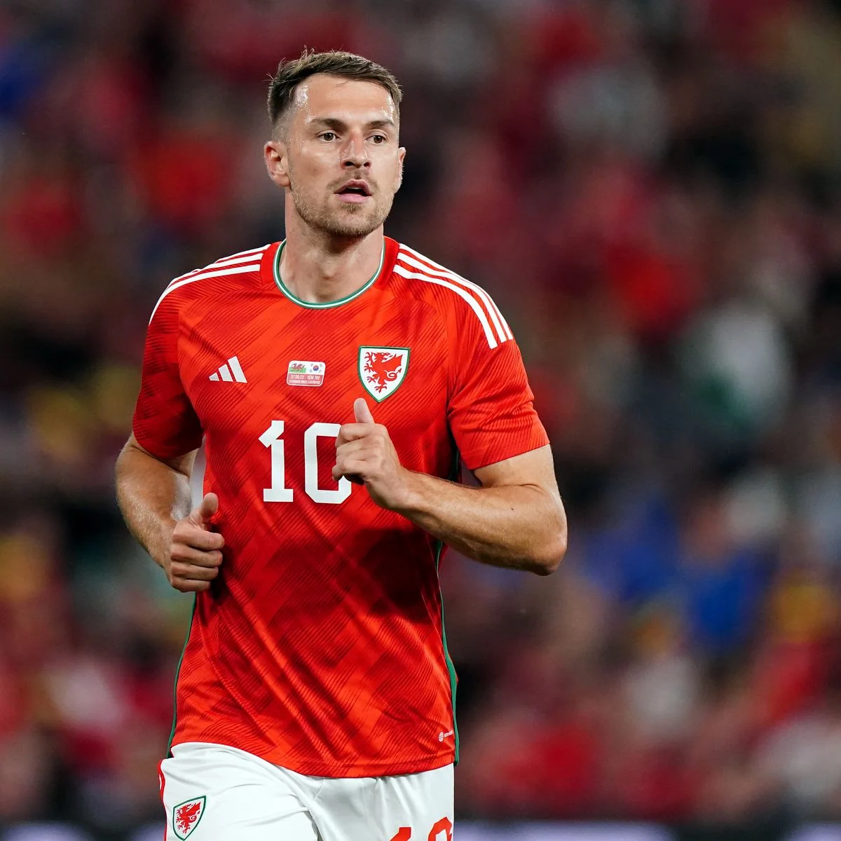 Aaron Ramsey Umumkan Pensiun: Akhiri Karier 20 Tahun di Arsenal, Wales, dan Liga Inggris