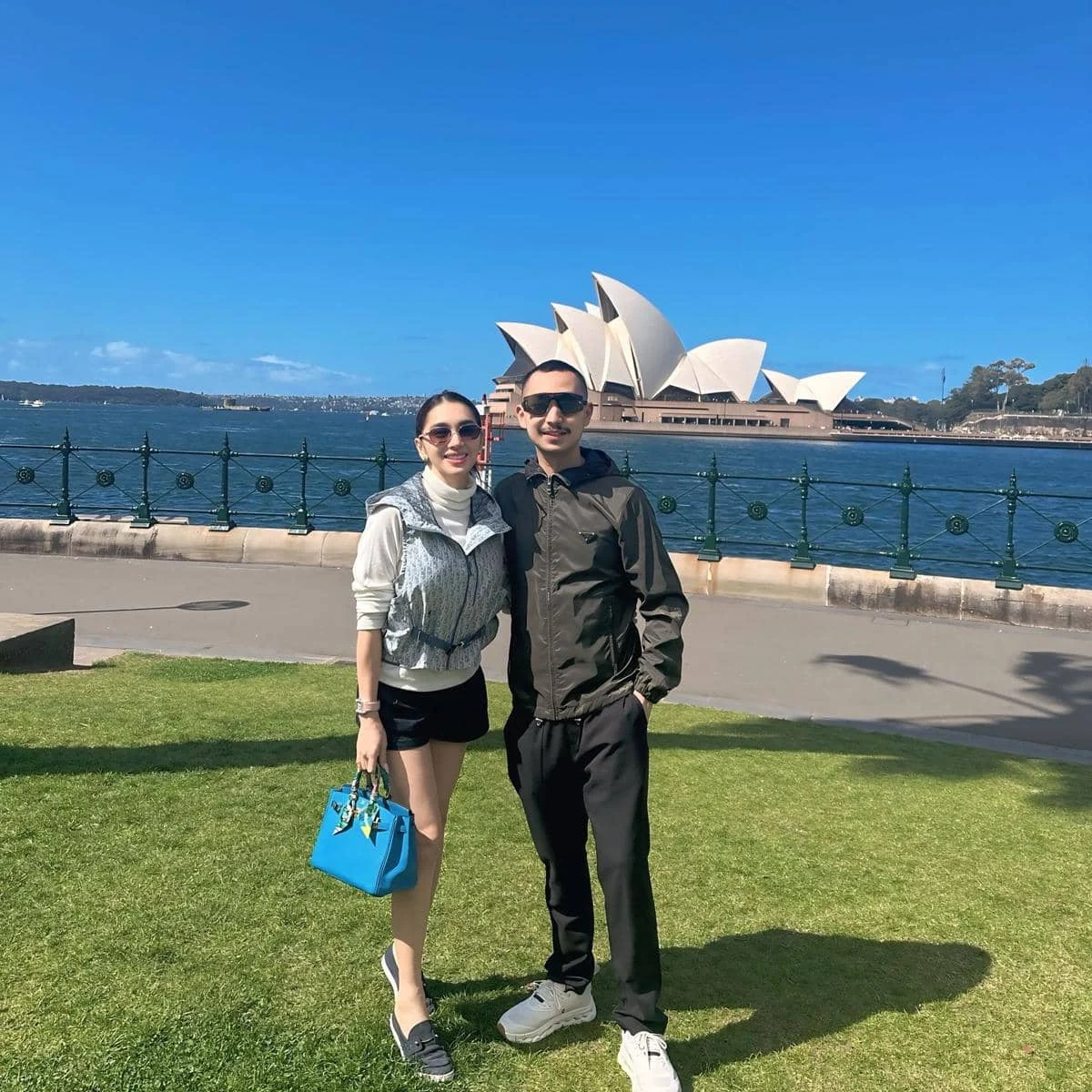 Angel Karamoy dan Gusti Ega Akhiri Hubungan: Dampak Perbedaan Agama dalam Romansa Selebriti