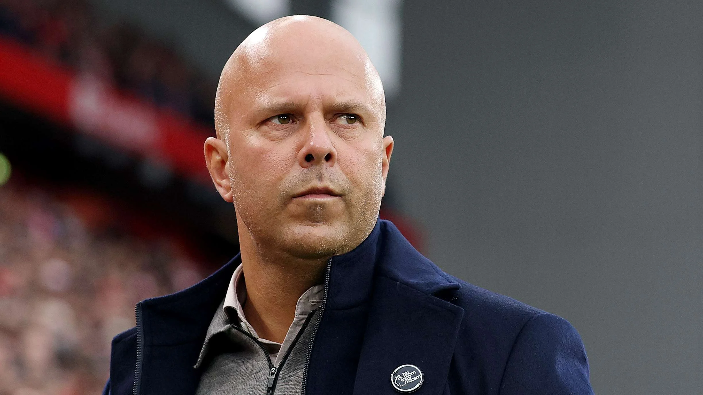 Arne Slot Ingatkan Fans Liverpool: Jangan Tinggalkan Anfield Lebih Awal Setelah Kekalahan dari Manchester City