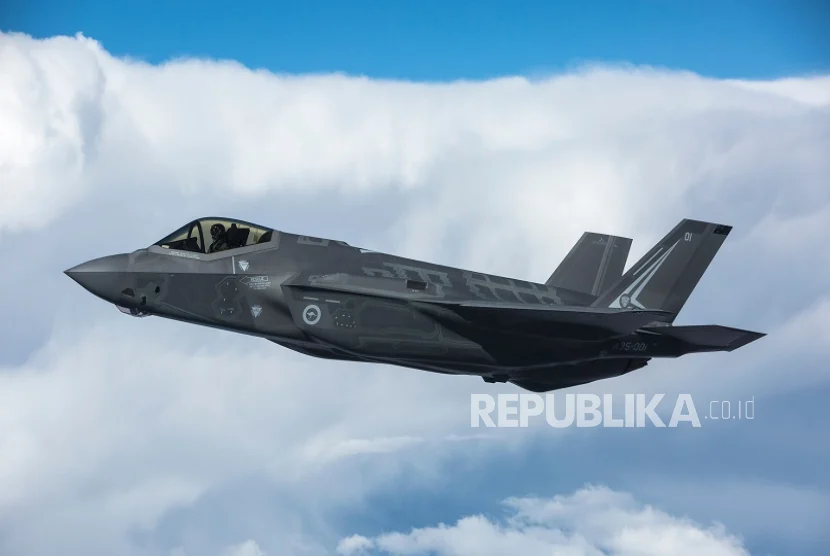 AS Luncurkan Tim Pencarian Pilot F-35 yang Ditembak Jatuh Iran: Operasi Penyelamatan dan Implikasinya
