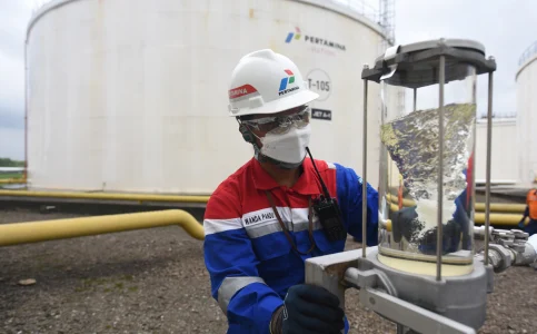 Bahlil Tegaskan Harga Avtur Pertamina Lebih Kompetitif, Bandingkan dengan Thailand dan Filipina