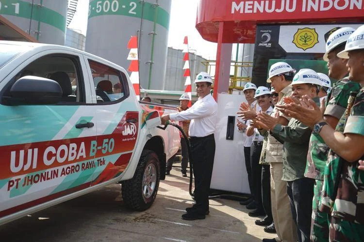 Bahlil Umumkan B-50 Siap Diterapkan Juli 2026, Uji Coba Hampir Selesai