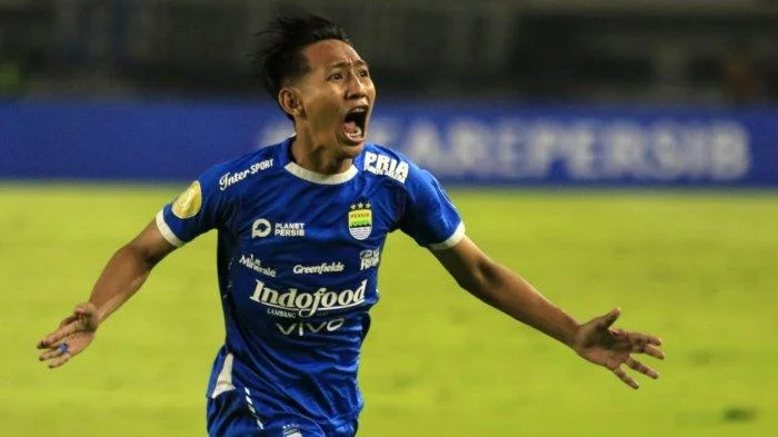 Beckham Putra Tekankan Fokus Persib: 8 Laga Penentu Gelar Tanpa Gangguan Tim Lain