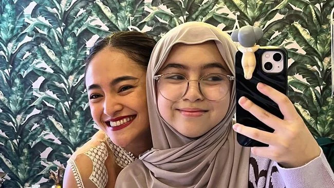 Ben Kasyafani Tegaskan Putrinya Sienna Tidak Lepas Hijab Karena Marshanda: Fakta dan Klarifikasi