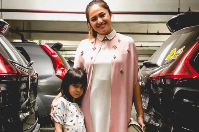 Ben Kasyafani Ungkap Alasan Sienna Lepas Hijab: Keputusan Pribadi Tanpa Tekanan Eksternal