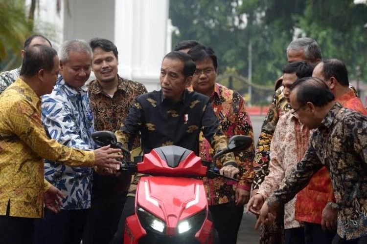 BGN Bongkar Isu Pengadaan 70 Ribu Motor Listrik untuk MBG: Klarifikasi Lengkap