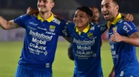 Bojan Hodak Ungkap Kecemasan 30 Menit Awal Persib dalam Kemenangan 2-0 atas Semen Padang