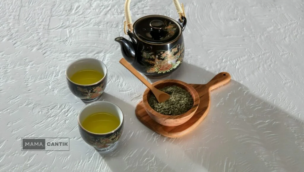 Cara Praktis Membuat Teh Hijau untuk Mengatasi Jerawat dan Membuat Kulit Lebih Bersih