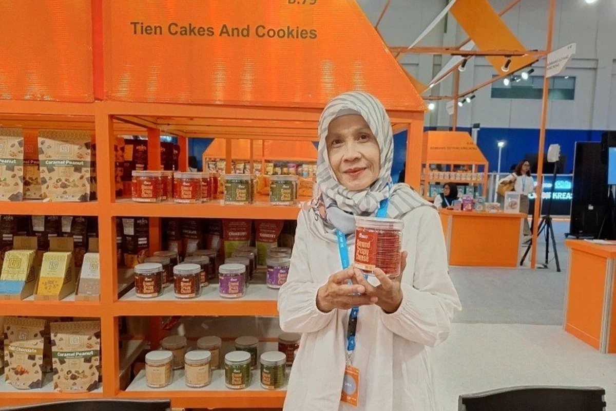 Dari Dapur Kecil ke Bisnis Kue Berskala Nasional: Kisah Sukses Perempuan Wirausaha Berkat BRI