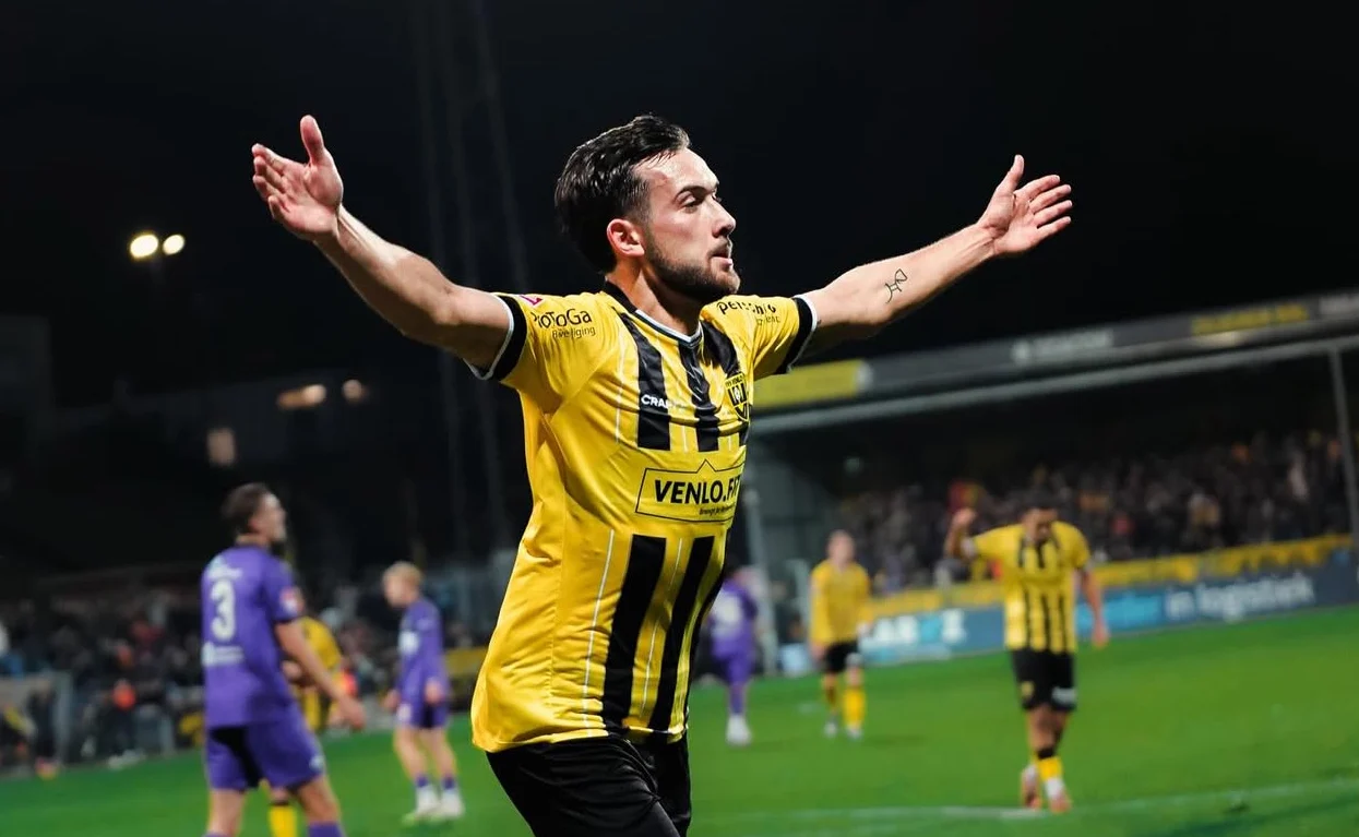 Dean Zandbergen Cetak Hattrick, Bintang Keturunan Indonesia Bikin Kejutan di Liga Belanda