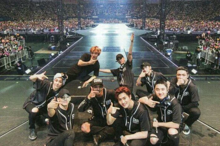 EXO Rayakan 14 Tahun Debut dengan Surat Hangat untuk EXO-L, Siapkan Konser Besar