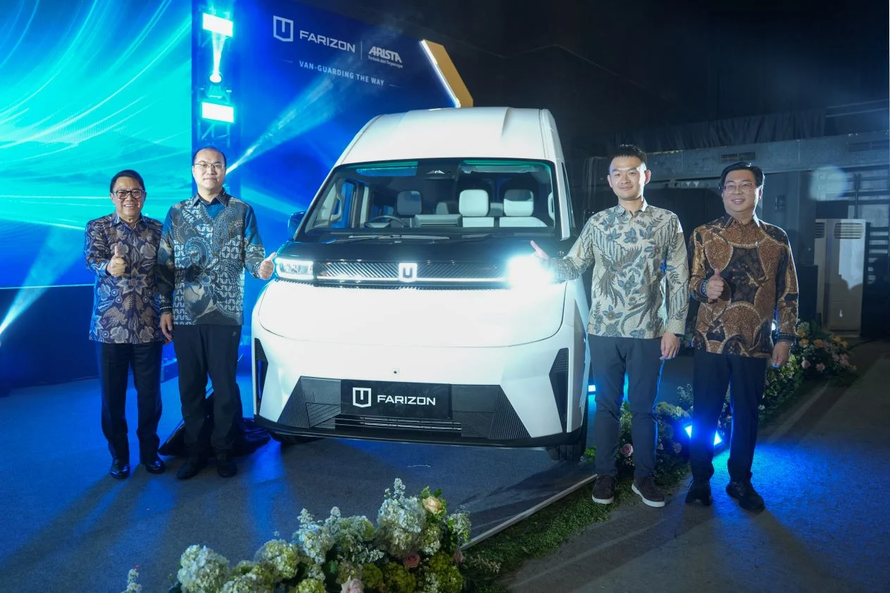 Farizon Luncurkan V8E Cargo Van: Terobosan Kendaraan Niaga Listrik di Giicomvec 2026