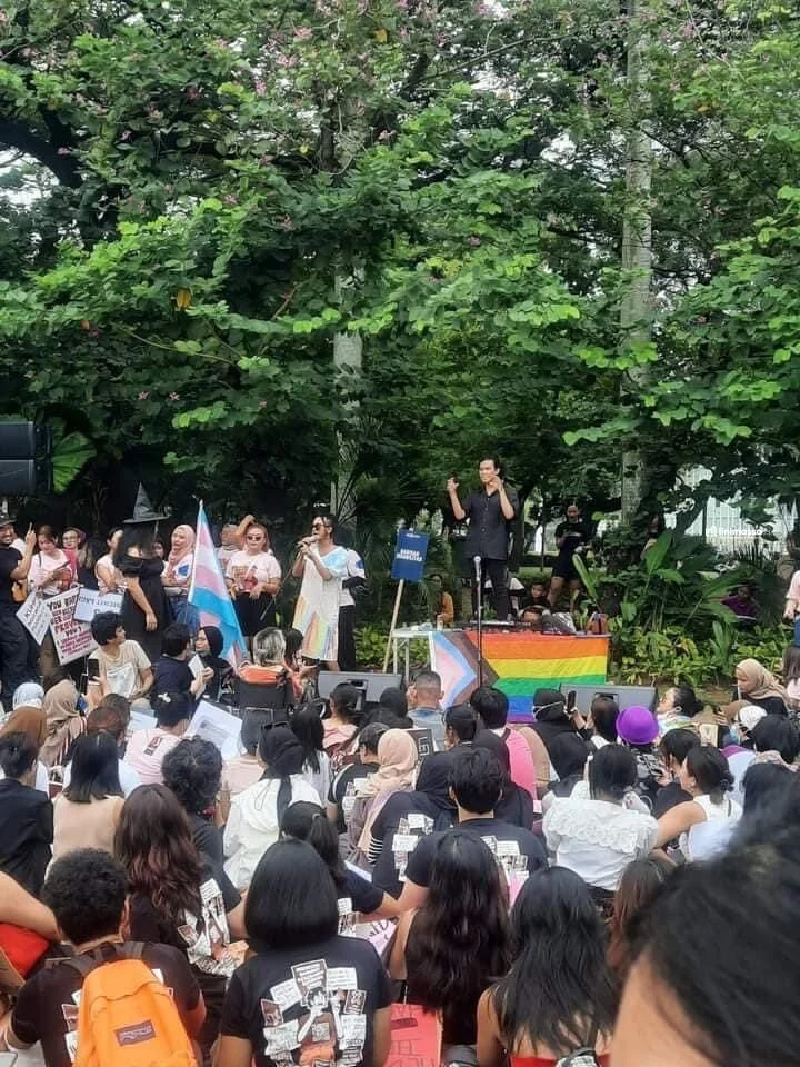 Festival LGBT di Laut Mati: Kontras Budaya di Tanah Nabi Luth