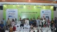 Forum Wartawan Polri Bawa Keceriaan ke Anak Yatim di Senayan, Jakarta Forum Wartawan Polri Bawa Keceriaan ke Anak Yatim di Senayan, Jakarta