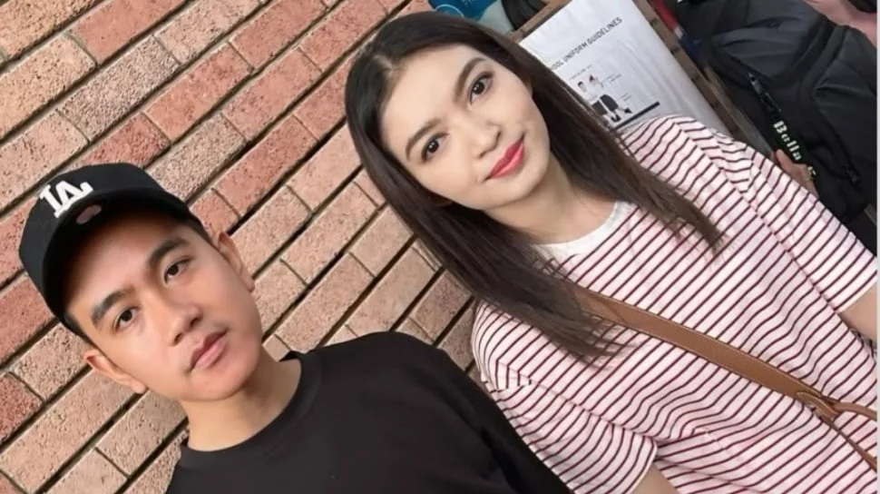 Gibran dan Selvi Nikmati Soto Legendaris Solo, Gaya Santai Jadi Sorotan Publik