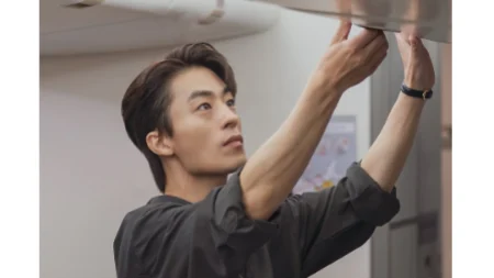 Go Youn Jung Ungkap Daya Tarik Drakor "We Are All Trying Here" yang Angkat Kesehatan Mental