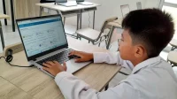 Gus Ipul Dorong Pemanfaatan Laptop untuk Belajar di Sekolah Rakyat Sigi