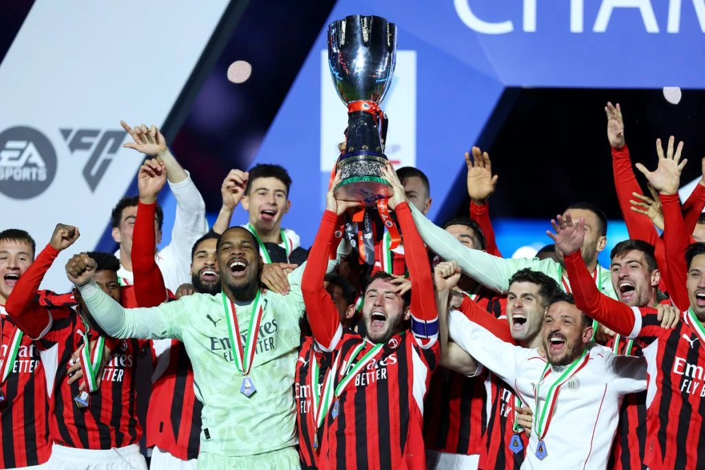 Inter Milan Coppa Italia: Comeback Dramatis 3-2 Atasi Como, Lolos ke Final
