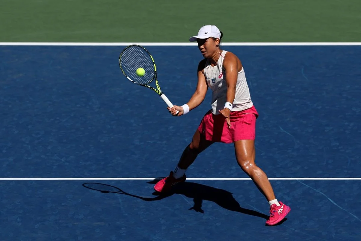 Janice Tjen Bawa Indonesia Raih Juara Billie Jean King Cup 2026, Putri KW Menangkan BAC 2026 dalam 27 Menit