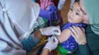 Jawa Timur Percepat Imunisasi Kejar Campak untuk Hentikan Penyebaran Virus