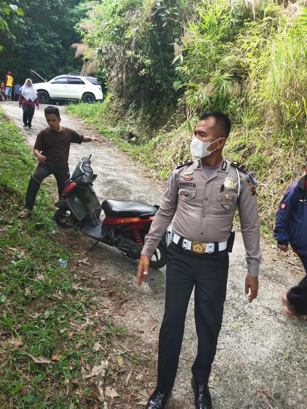 Kaca Depan Mobil Anggota DPRD Batu Bara Retak, Anggota Fraksi Gerindra Sumut Jadi Korban Teror Tak Dikenal