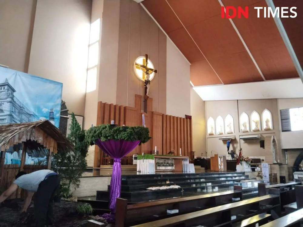 Kapolda Sumsel Pantau Keamanan Paskah 2026 di Gereja Santo Yoseph, Pastikan Ibadah Aman dan Tertib