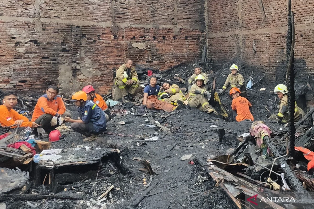 Kebakaran di Polres Jakarta Barat: Satu Ruangan Rusak, Dokumen Penting Selamat