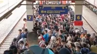 Kecelakaan KRL di Bekasi Timur Guncang Layanan CommuterLine, Penumpang Terpaksa Menumpuk di Jatinegara