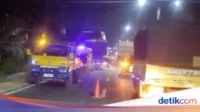 Kecelakaan Maut di Jalur Pantura Cirebon: Ayah dan Anak Tewas Tertabrak Truk Tronton