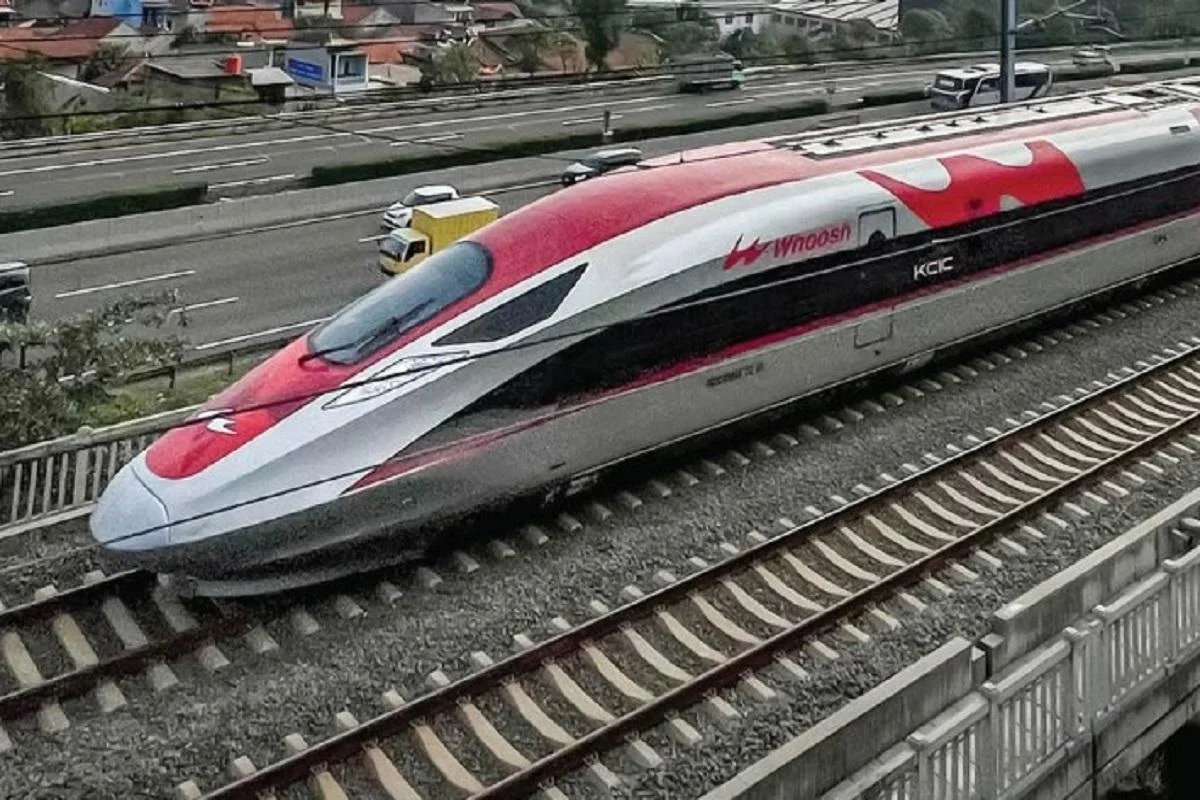 Kementerian Keuangan Targetkan Akuisisi KCIC, Apa Dampaknya bagi Proyek Kereta Cepat Whoosh?