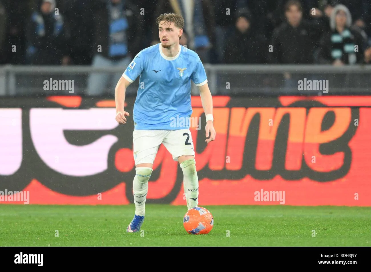 Kenneth Taylor Bintang Lazio Buka Jalan ke Piala Dunia 2026, Dihayat Ronald Koeman