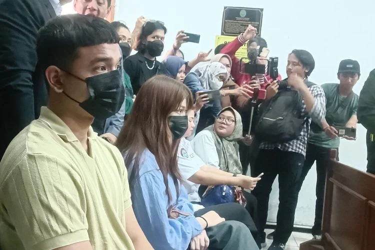 Ketua KPID Jakarta Ungkap 1.237 Kasus Penyebaran Konten Pornografi, Serukan Kembali Nonton TV dan Radio