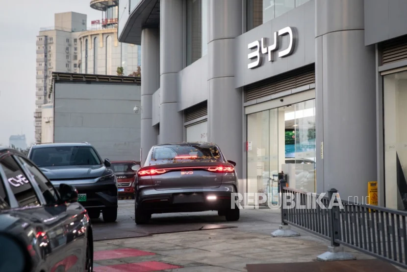 Krisis BBM Memicu Lonjakan Minat Mobil Listrik: BYD dan Chery Soroti Peluang Pasar
