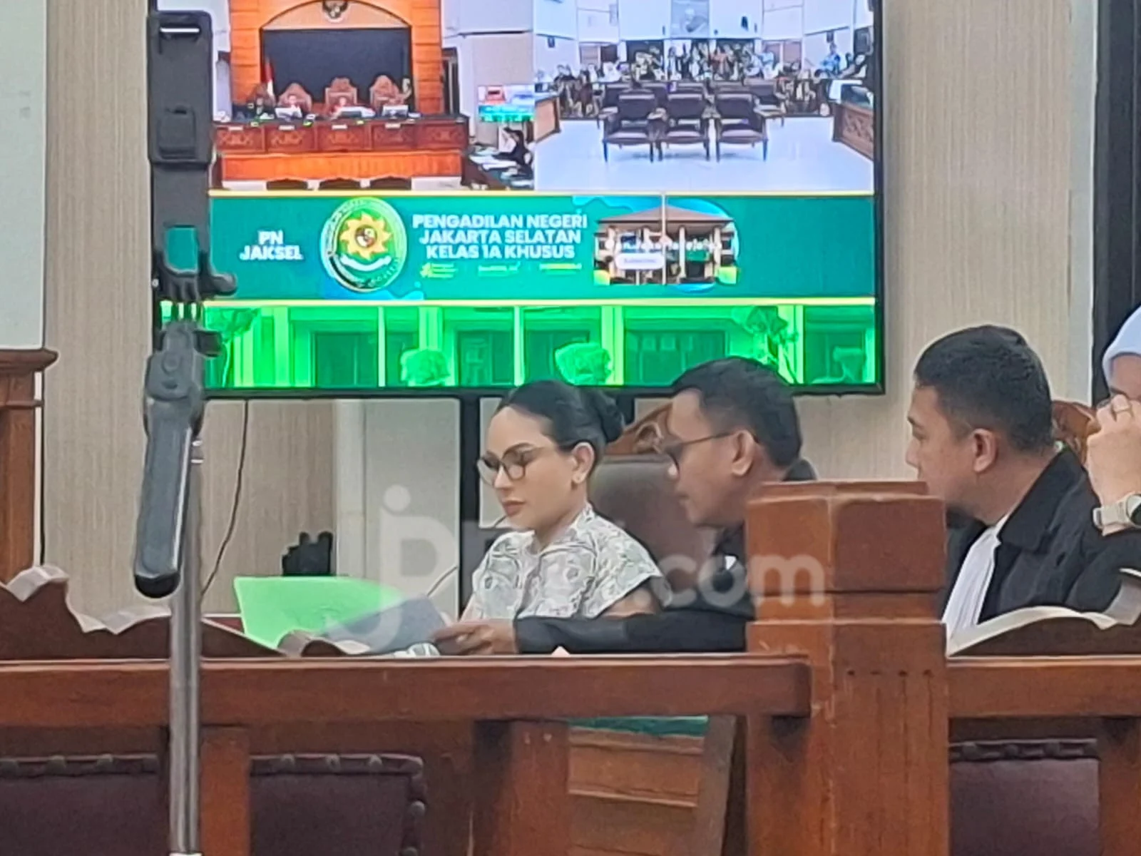 Kuasa Hukum Nikita Mirzani Protes Keputusan Pengadilan atas Saksi yang Datang namun Dianggap Tidak Hadir