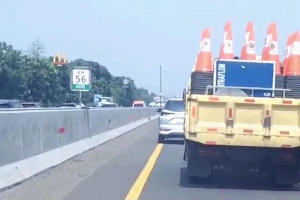 Lalu Lintas Lancar, Operasi Contraflow Tol Jakarta-Cikampek Dihentikan Polisi dan Jasa Marga