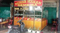 Ledakan Gas Beruntun di Kafe Kara Depok, Lima Korban Luka Serius dan Puluhan Warga Dievakuasi Ledakan Gas Beruntun di Kafe Kara Depok, Lima Korban Luka Serius dan Puluhan Warga Dievakuasi