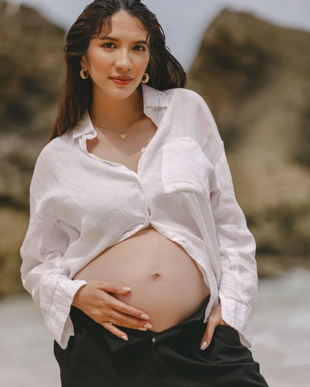 Lindi Fitriyana Ungkap Baby Bump, Tanda Kehamilan Besar Virgoun Siap Sambut Anak Kedua