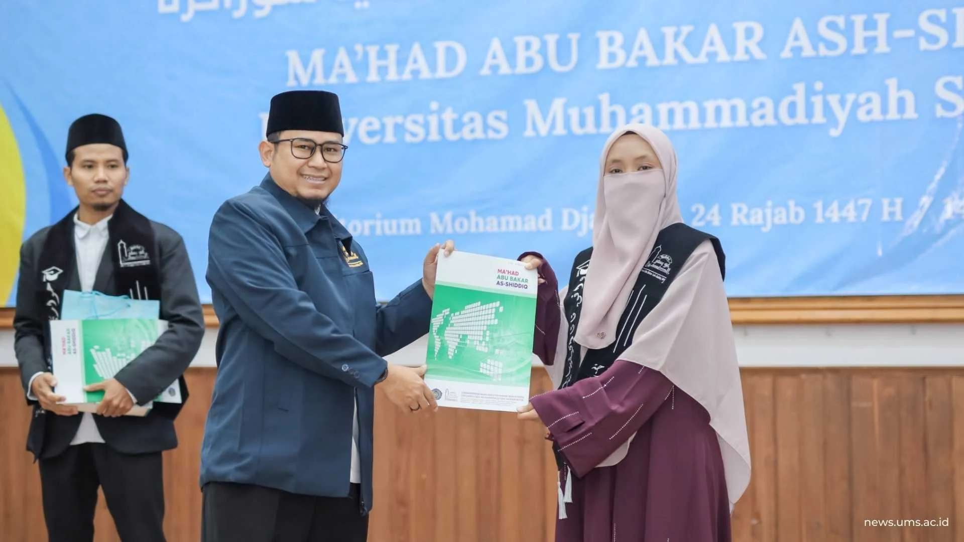 LIPIA Luluskan 3.000 Wisudawan, Bahasa Arab Kunci Kekuatan Umat di Era Global