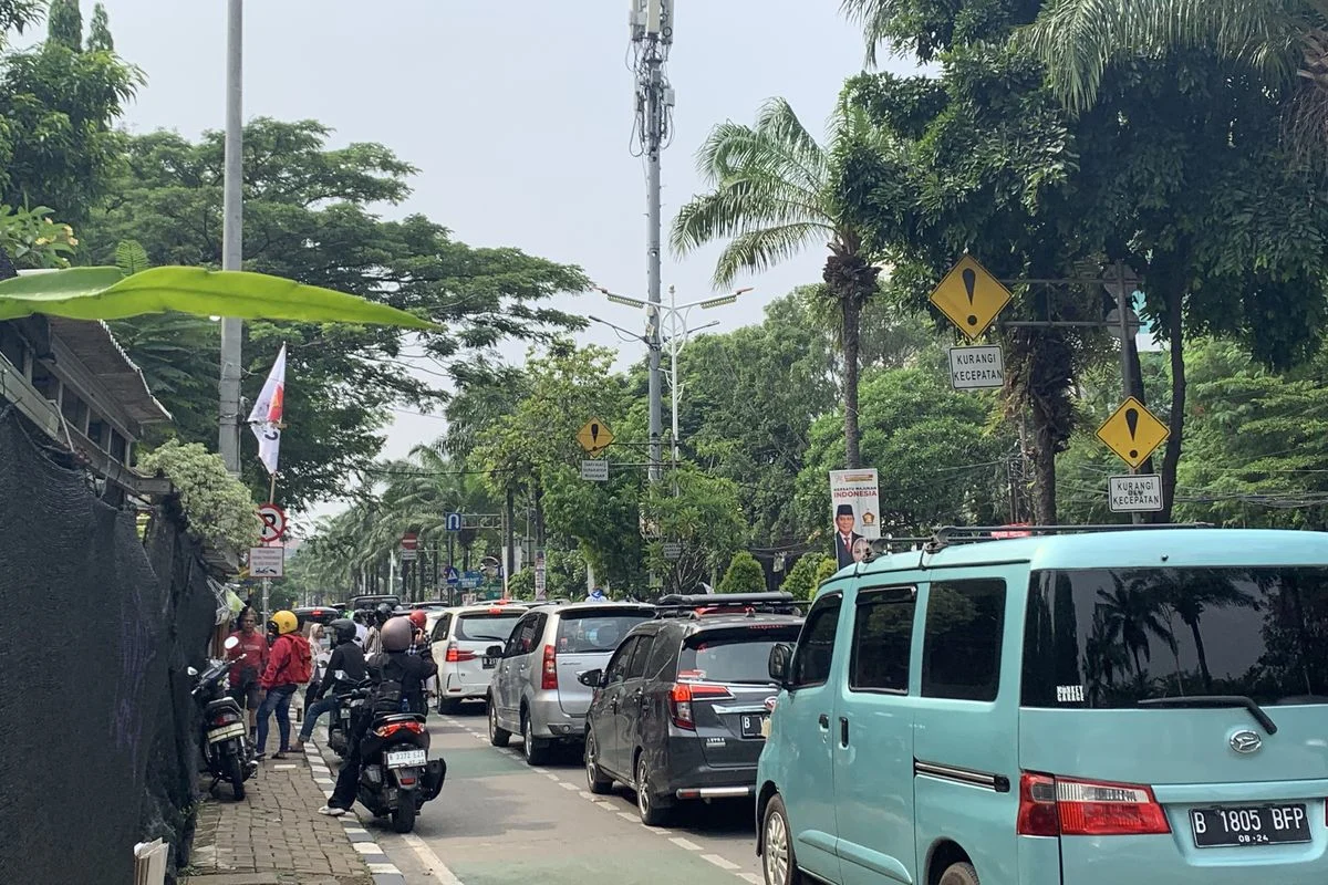 Macet Hebat di Jalan Harsono RM Saat Libur Panjang Paskah, Pengendara di Kawasan Ragunan Tersendat