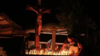 Malam Lilin: Puncak Penuh Makna Semana Santa di Larantuka yang Memikat Wisatawan Malam Lilin: Puncak Penuh Makna Semana Santa di Larantuka yang Memikat Wisatawan
