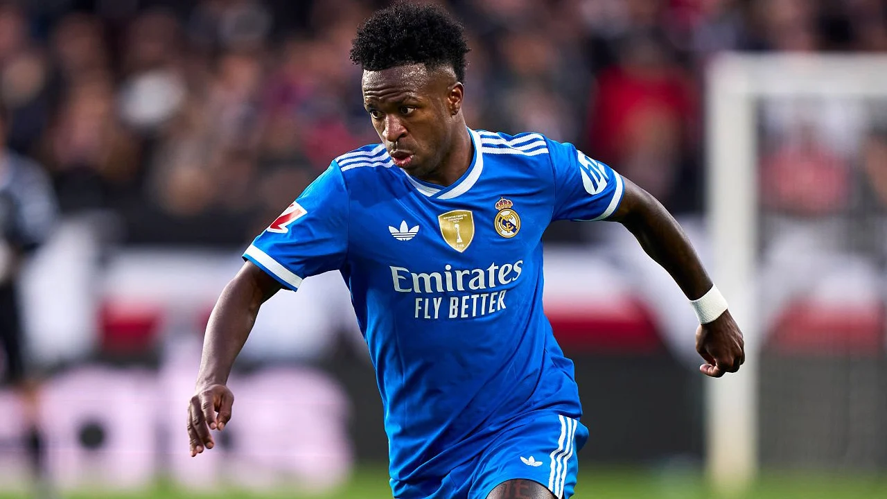 Manchester United Siapkan Serangan Besar untuk Dapatkan Vinicius Jr: Transfer Sensasional Mengintai
