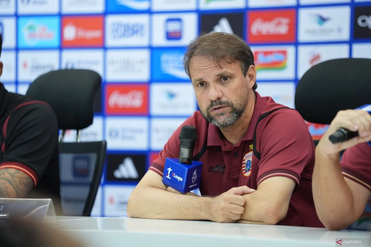 Mauricio Souza Tegaskan Keyakinan Persija Jakarta Menjuarai Liga Indonesia 2025/2026 Meski Terkalahkan Dramatis