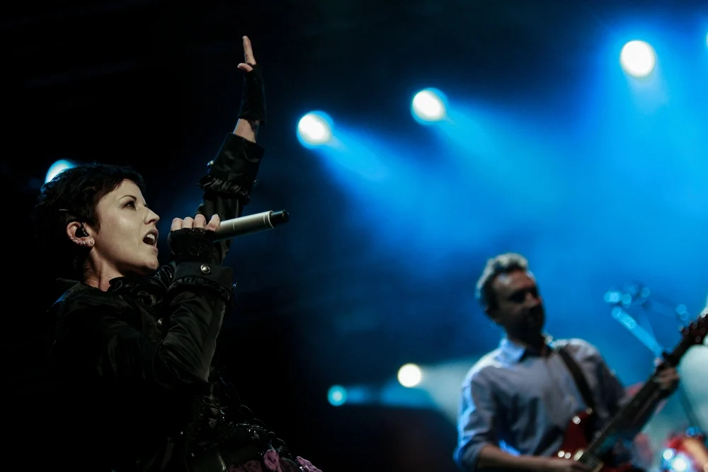 Mengenal Lebih Dekat Lirik Ikonik 'Linger' dari The Cranberries: Makna, Sejarah, dan Warisan Musik