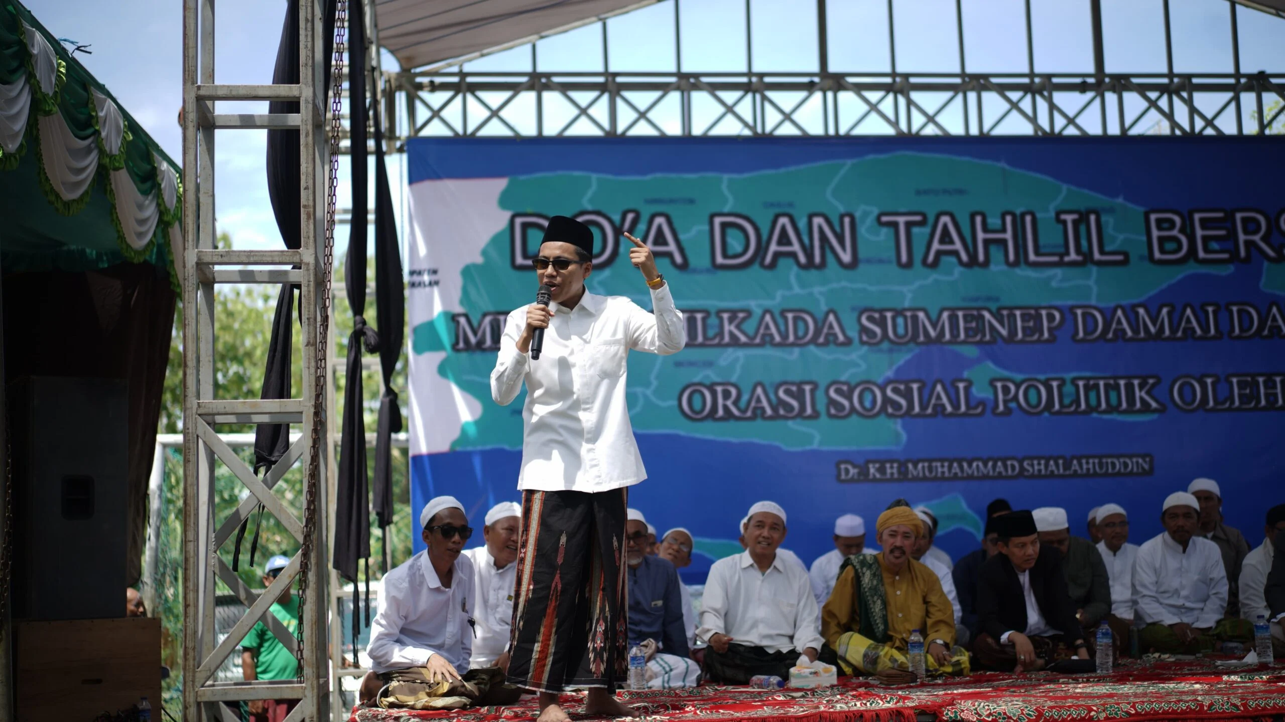 Mengenal Lora Mamak: Kiai Sumenep, Suami Inayah Wahid, dan Penggerak Pesantren Annuqayah di Madura