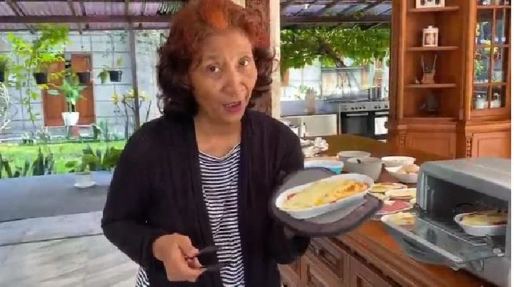 Menu Sarapan Sederhana ala Susi Pudjiastuti yang Bikin Ngiler