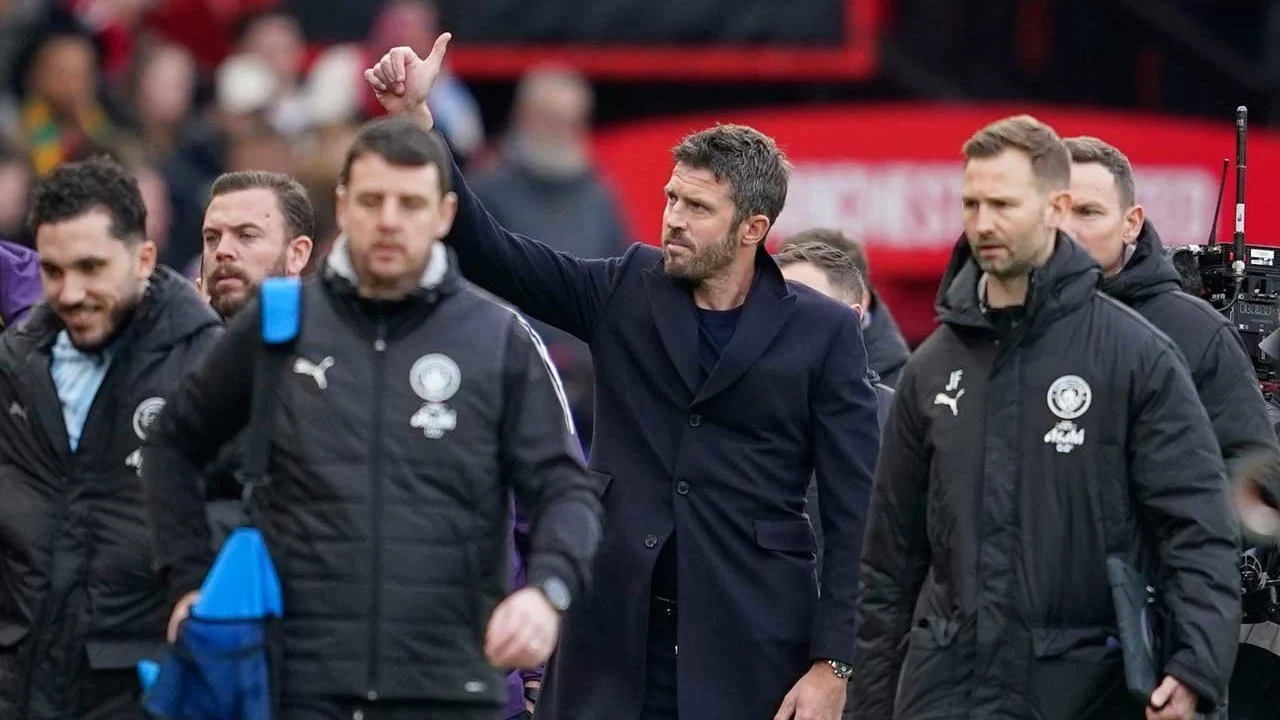 Michael Carrick Ungkap Ambisi Sebenarnya Manchester United Musim Ini: Insight Dari Asisten Manajer Steve Holland