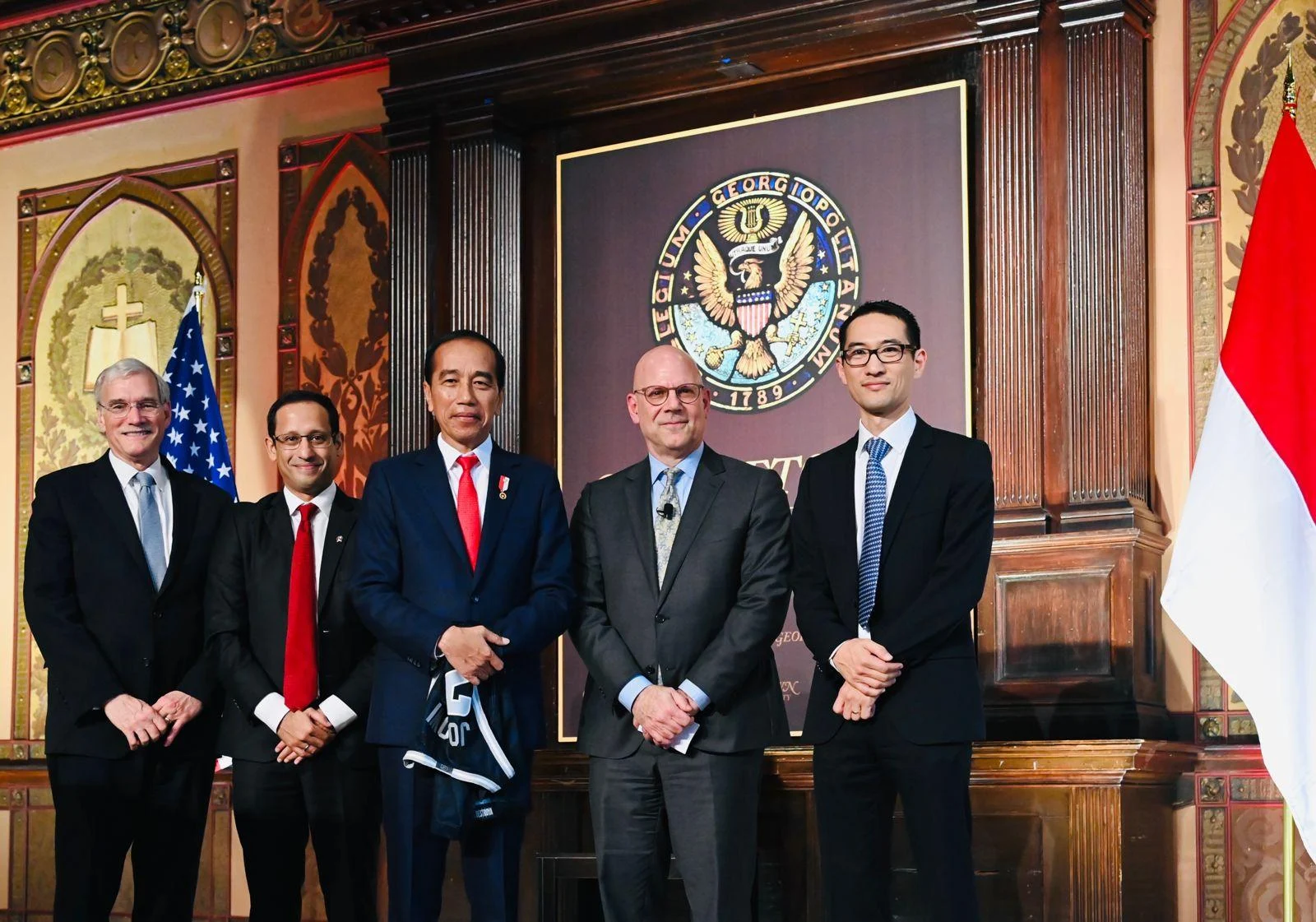 Negara Wajib Ungkap Dalang di Balik Teror Penyiraman Air Keras, Tantangan Demokrasi Indonesia