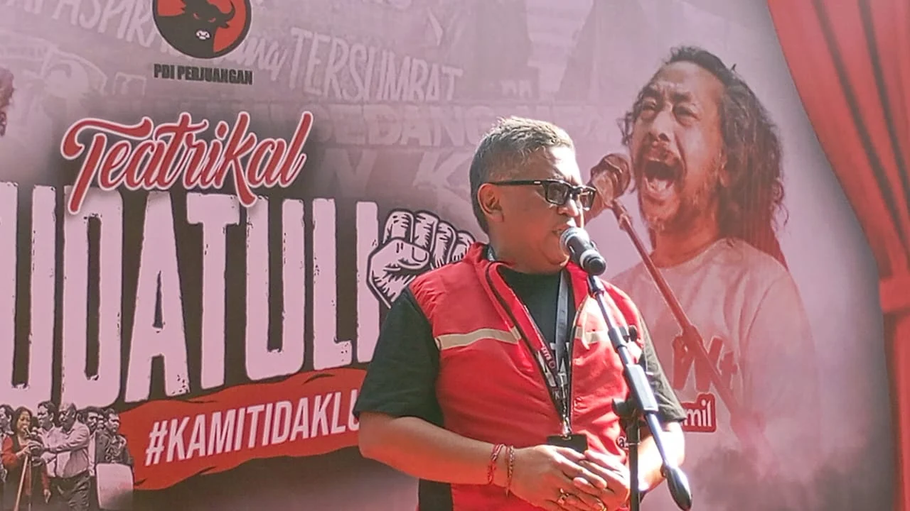 Noel Kritisi Aparatur: "Anjing Liar Memburu Banteng", Pesan ke Megawati dan Hasto