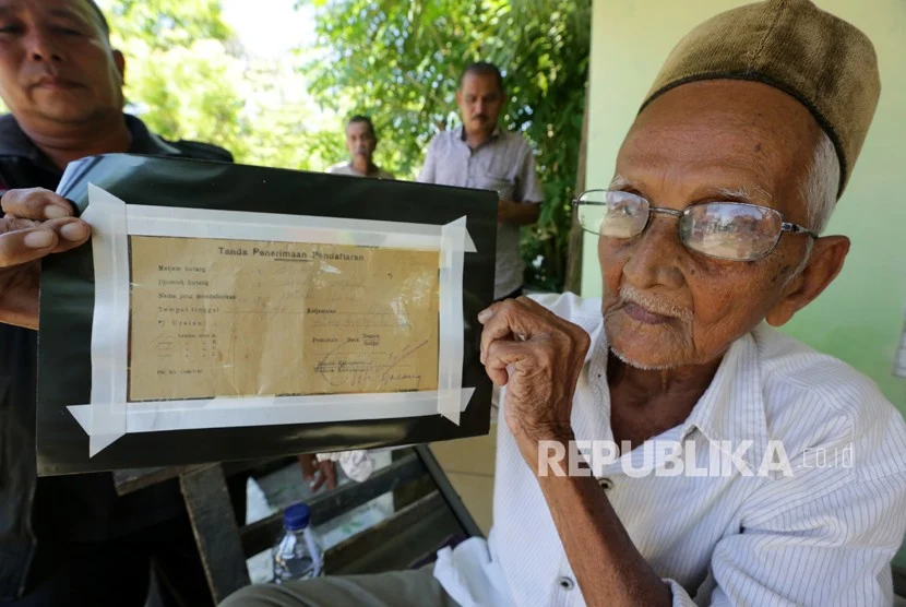Nyak Sandang: Tokoh Aceh yang Menjadi Donatur Pesawat Seulawah-001 pada Era Sukarno